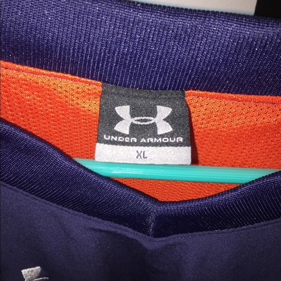 Men’s xlarge under armour auburn windbreaker - Picture 3 of 4